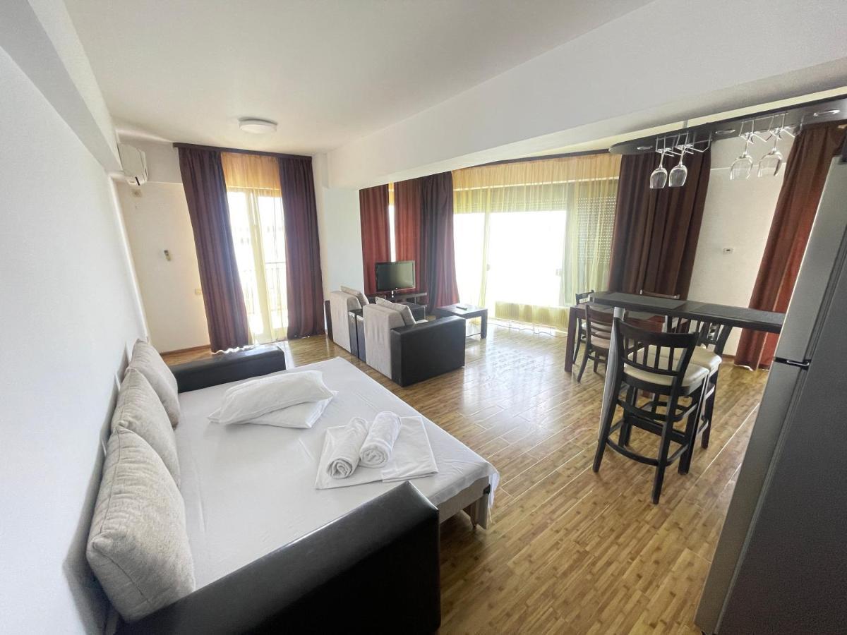 Tania Lake Apartments Mamaia Kültér fotó